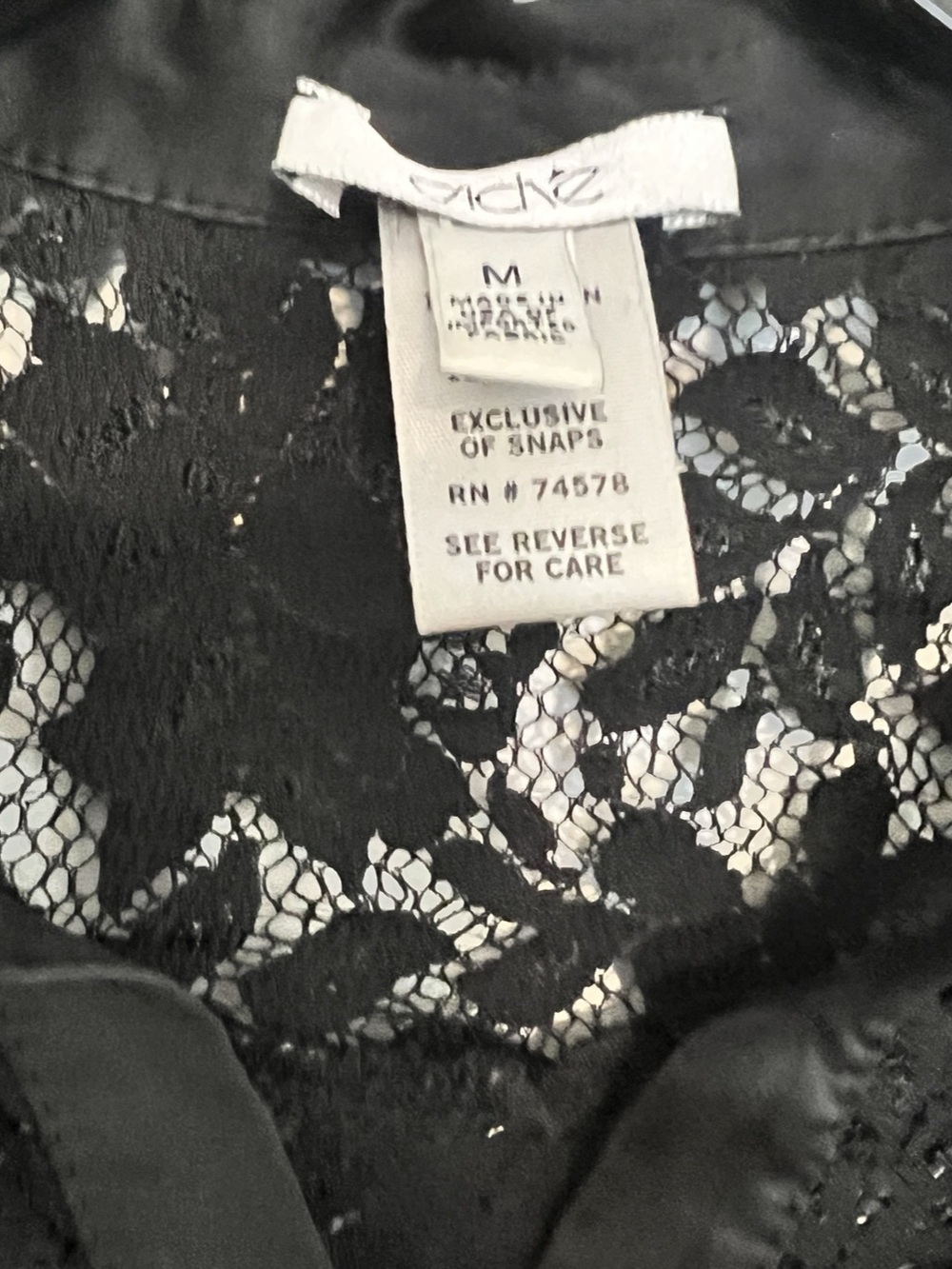 Y2K Cache Black Floral Lace Satin Trim Button Front Blouse Size M Made in USA - Picture 4 of 5